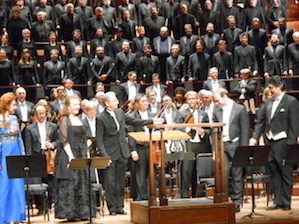 Laura Claycomb, Sasha Cooke, MTT, Michael Fabiano, Shenyang in front of orchestra and chorus