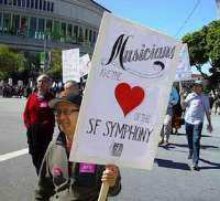 The bad old days of the past: S.F. Symphony musicians picketing Davies Hall in 2013