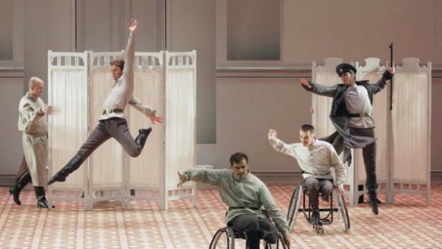 Wheelchair dancers in A Hero of Our Time (Photo by Damir Yusupov)
