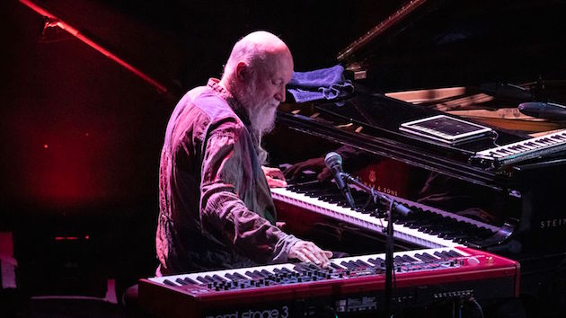 A guide to Terry Riley's music, Electronic music