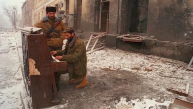 Lost_Pianos_Siberia_header.jpg