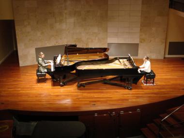 Lauren and Jennifer, performing at the SF Conservatory Recital Hall.