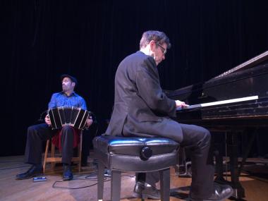 Left: bandoneon player, seated; right: piano player at piano