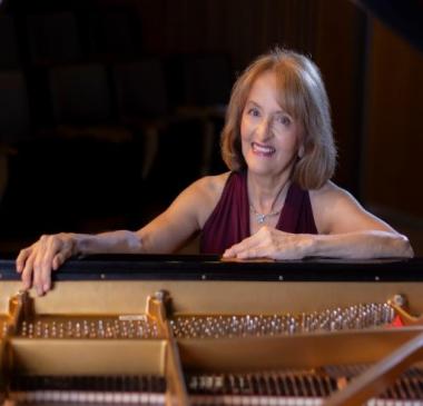 Louise Costigan-Kerns, pianist