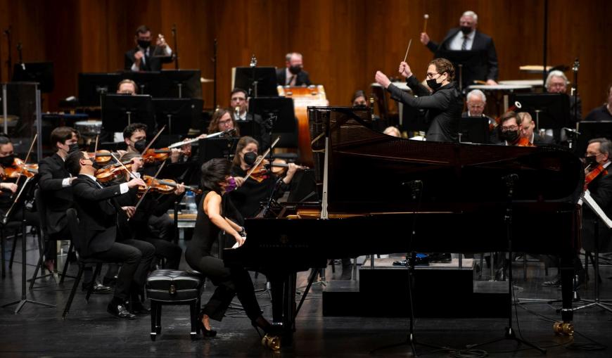 Yuja Wang, Teddy Abrams, and the Louisville Orchestra