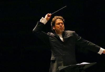 Donato Cabrera and the California Symphony