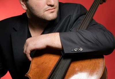 Cellist Julian Schwarz performs Lalo’s Concerto in D minor.