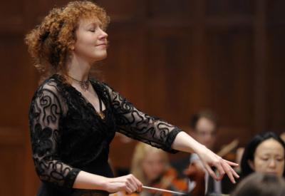 Conductor Jeannette Sorrell in performance.