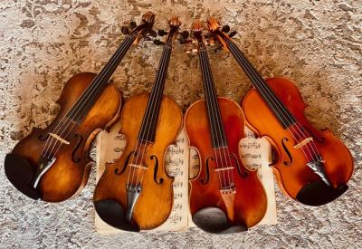 4 Violins 