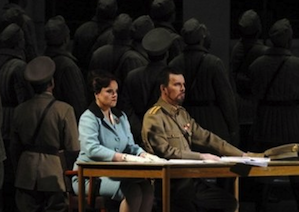 Petra Lang as Ortrud and Jukka Rasilainen as Telramund in the Geneva production of <em>Lohengrin</em> Photo by Mario de Curto