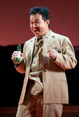 Ao Li as Belcore in S.F. Opera's <em>The Elixir of Love</em> Photo by Kristen Loken