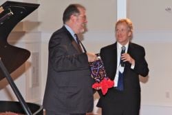 Garrick Ohlsson accepts a gift from SFCV's Executive Director John Robinson