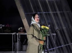 Miah Persson as the Governess in the Glyndebourne <em>Turn of the Screw</em> 