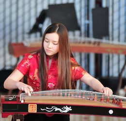 Romi Yount's award-winning guzhen performance