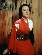 Shirley Yamaguchi, in her Hollywood days, was said to have an affair with Yul Brynner