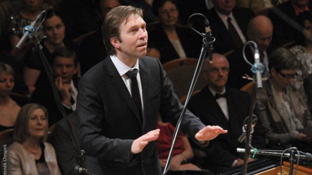 Leif Ove Andsnes and the Mahler Chamber Orchestra in Prague, 2012 (Photo by Zdeněk Chrapek)