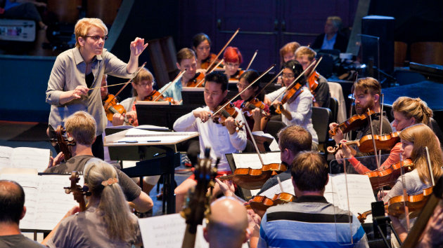 Marin Alsop conducting at the Cabrillo Festival of Contemporary Music (Photo By R.R. Jones)