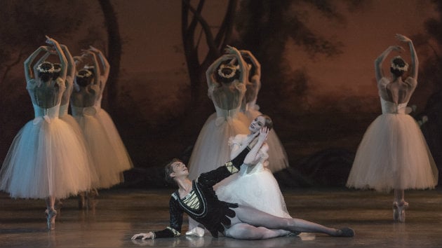 Alexsandra Meijer as Giselle, Brett Bauer as Albrecht and The Wilis from Act II of Giselle (Photo by Alejandro Gomez)