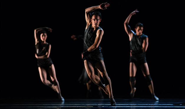 San Francisco Ballet in Scarlett's "Fearful Symmetries" (Photo by Erik Tomasson)