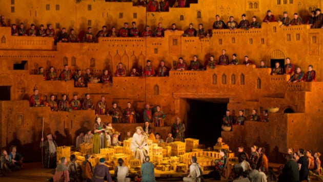 The chorus on stage in the London production of <em>Les Troyens</em> (Photo by Bill Cooper/Royal Opera House)