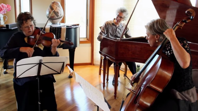 Tanya Tomkins, cello, and Eric Zivian, fortepiano, perform with Elizabeth Blumenstock, violin, during a preview concert.